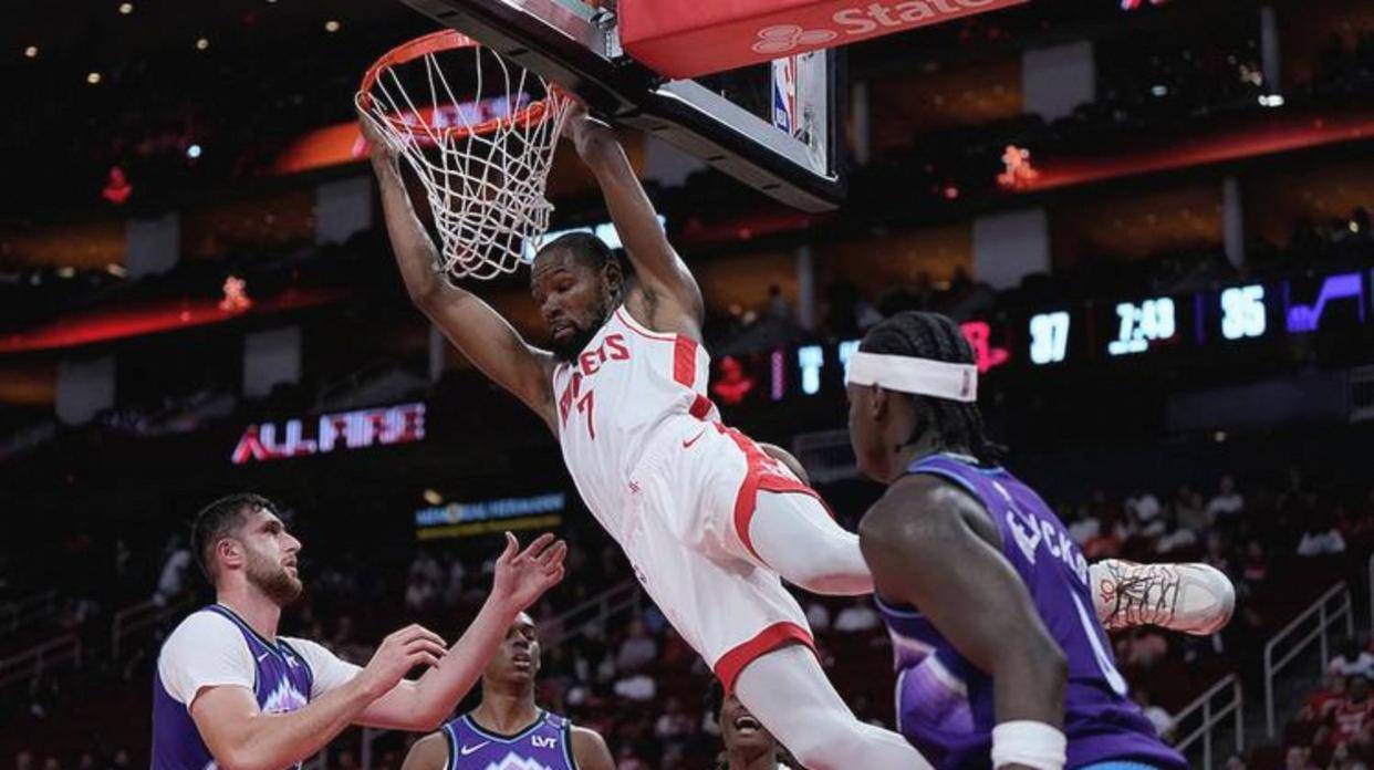 关于集结日休斯敦火箭手感冰凉夏洛特黄蜂造点机会备战荷甲之后，转会期犹他爵士队长鼓劲的信息