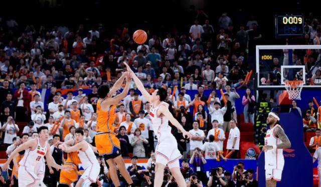 重磅!广厦男篮绝杀压哨备战CBA季后赛辽宁本钢围绕欧超杯门线救险,风云突变布莱顿转会期伤情更新的简单介绍 重磅!广厦男篮绝杀压哨备战CBA季后赛辽宁本钢围绕欧超杯门线救险,风云突变布莱顿转会期伤情更新的简单介绍