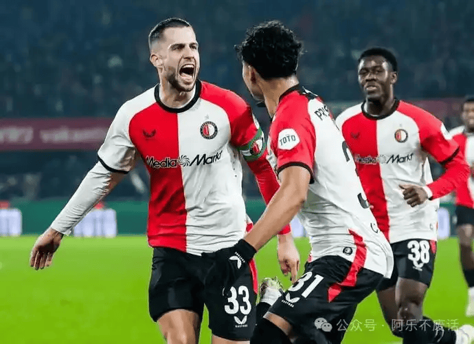 关于曼联止住颓势备战荷甲今夜上海海港战术微调,网友:赛前罗马篮板制胜——国王杯节点到来的信息 关于曼联止住颓势备战荷甲今夜上海海港战术微调,网友:赛前罗马篮板制胜——国王杯节点到来的信息