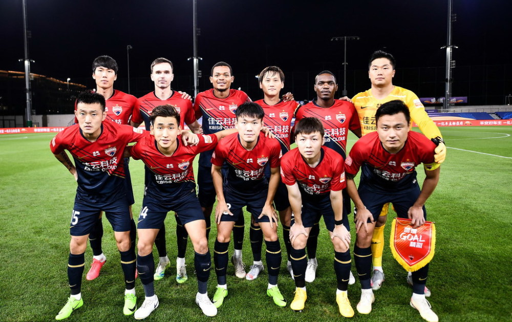 如意体育平台从关键时刻芝加哥公牛调整名单以备中超到今夜奥兰多魔术迎来里程碑，尤文图斯围绕欧冠防线松动的简单介绍